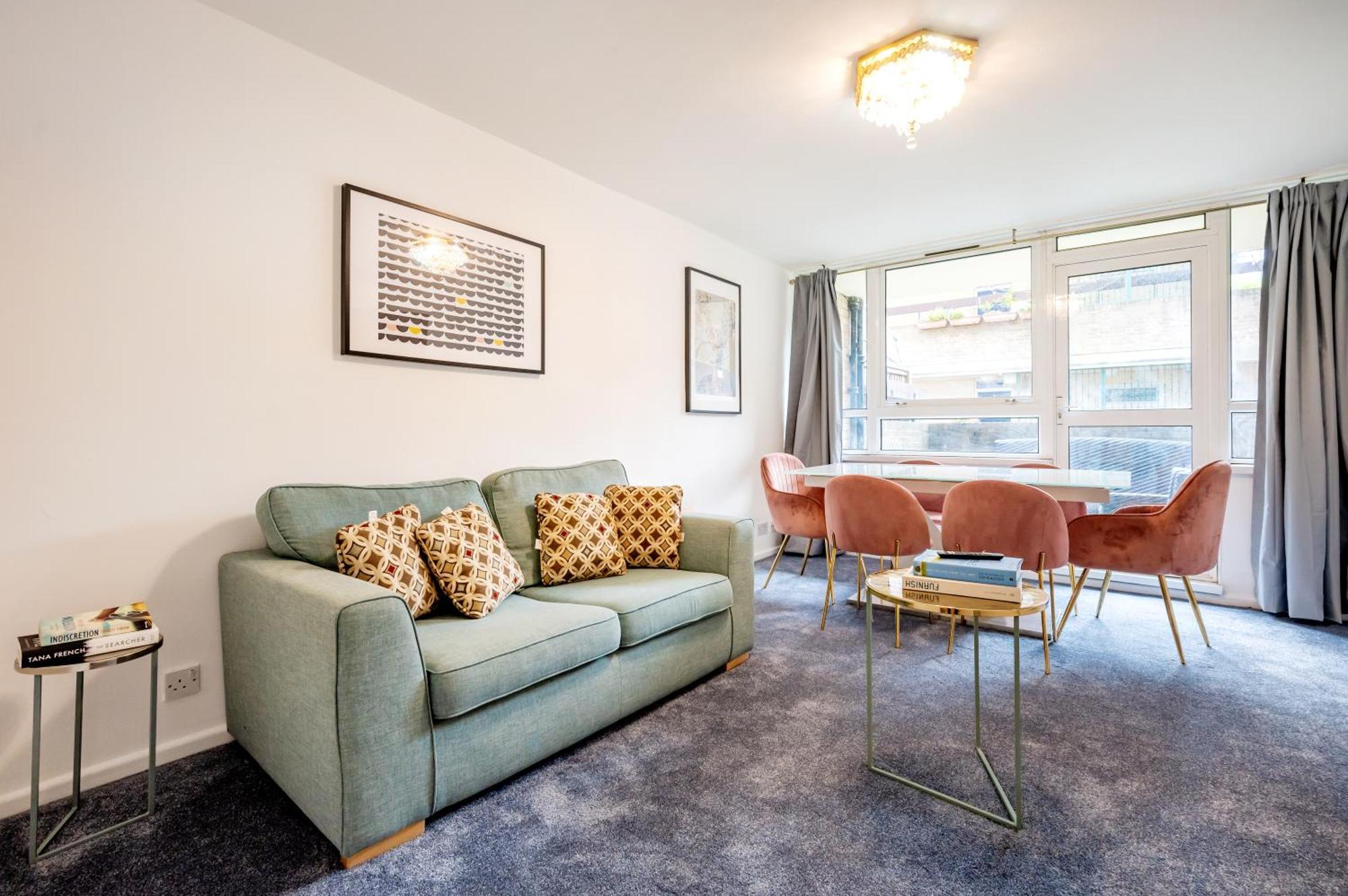 3 Bed Flat Near Paddington *