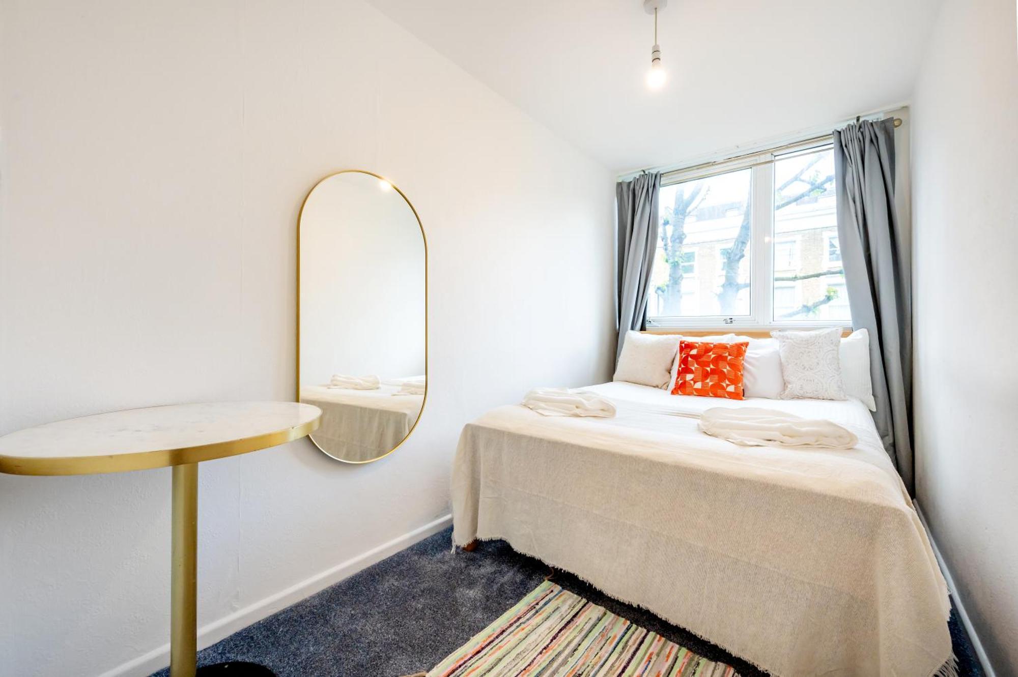 3 Bed Flat Near Paddington Londra